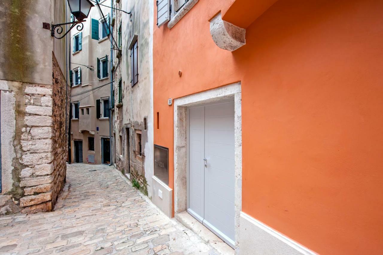 Apartment&Studio CA’ 3 VIE Rovigno Esterno foto
