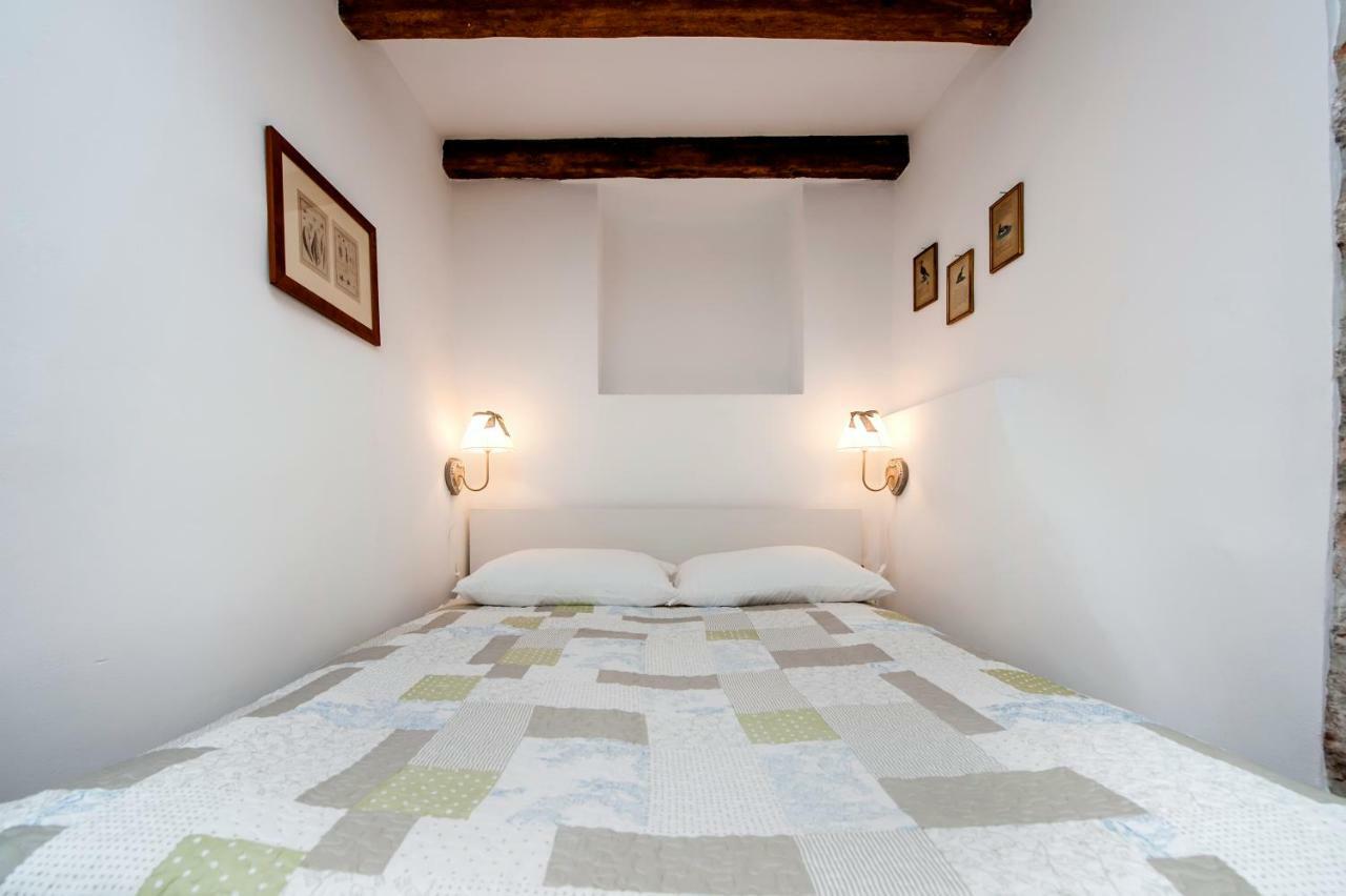 Apartment&Studio CA’ 3 VIE Rovigno Esterno foto